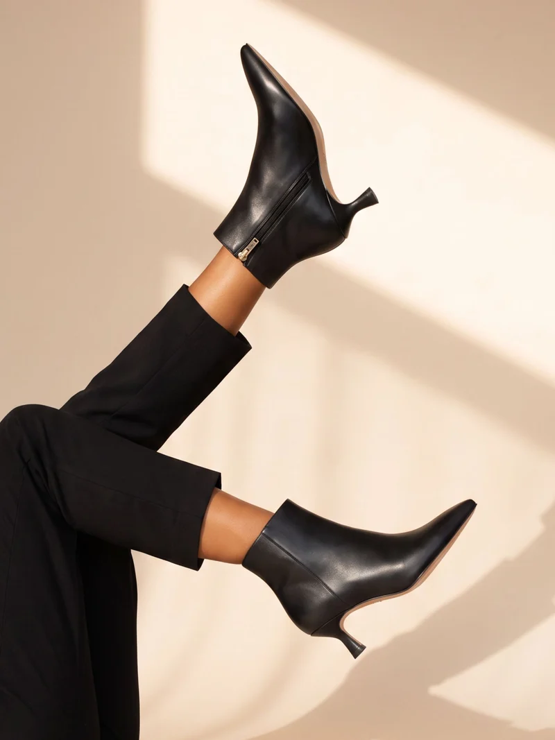 Bottines pointues cuir noir