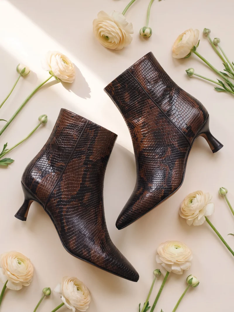 Bottines pointues cuir python marron