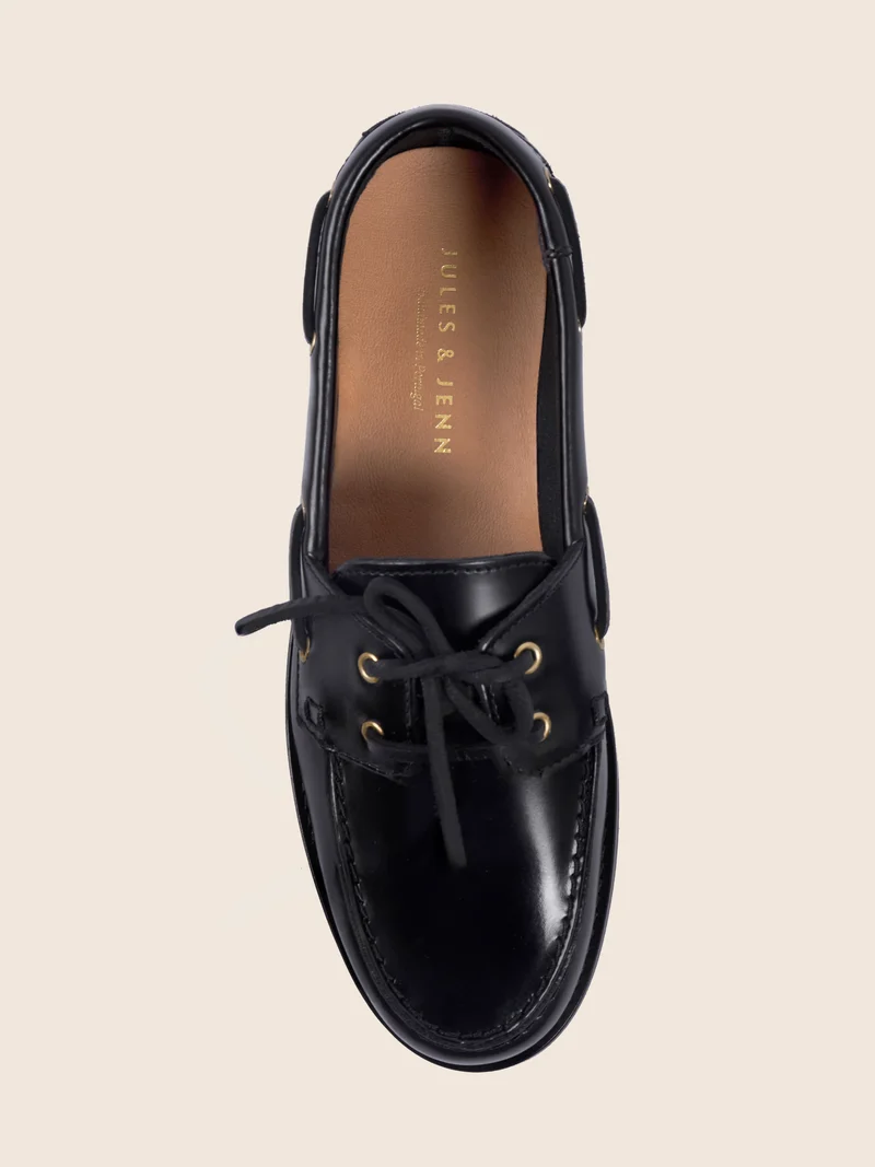 Mocassins bateau cuir vernis noir