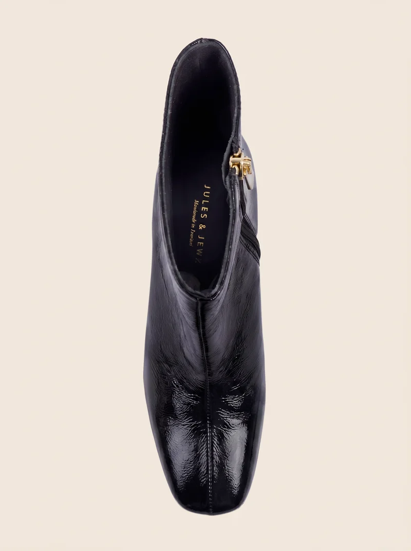 Bottines moyen talon carré cuir vernis noir