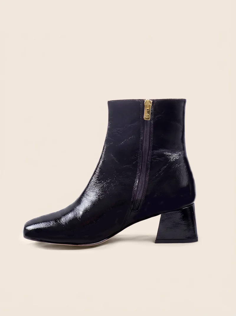Bottines moyen talon carré cuir vernis noir