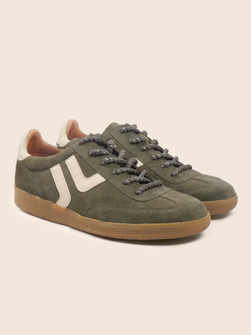 Baskets rétro cuir daim kaki