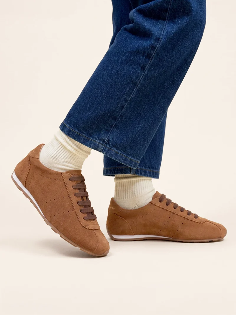 Baskets fines cuir daim cognac