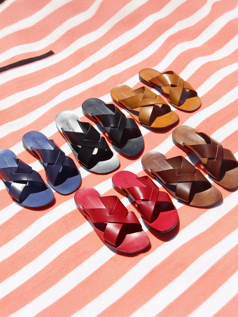Mules plates cuir bleu