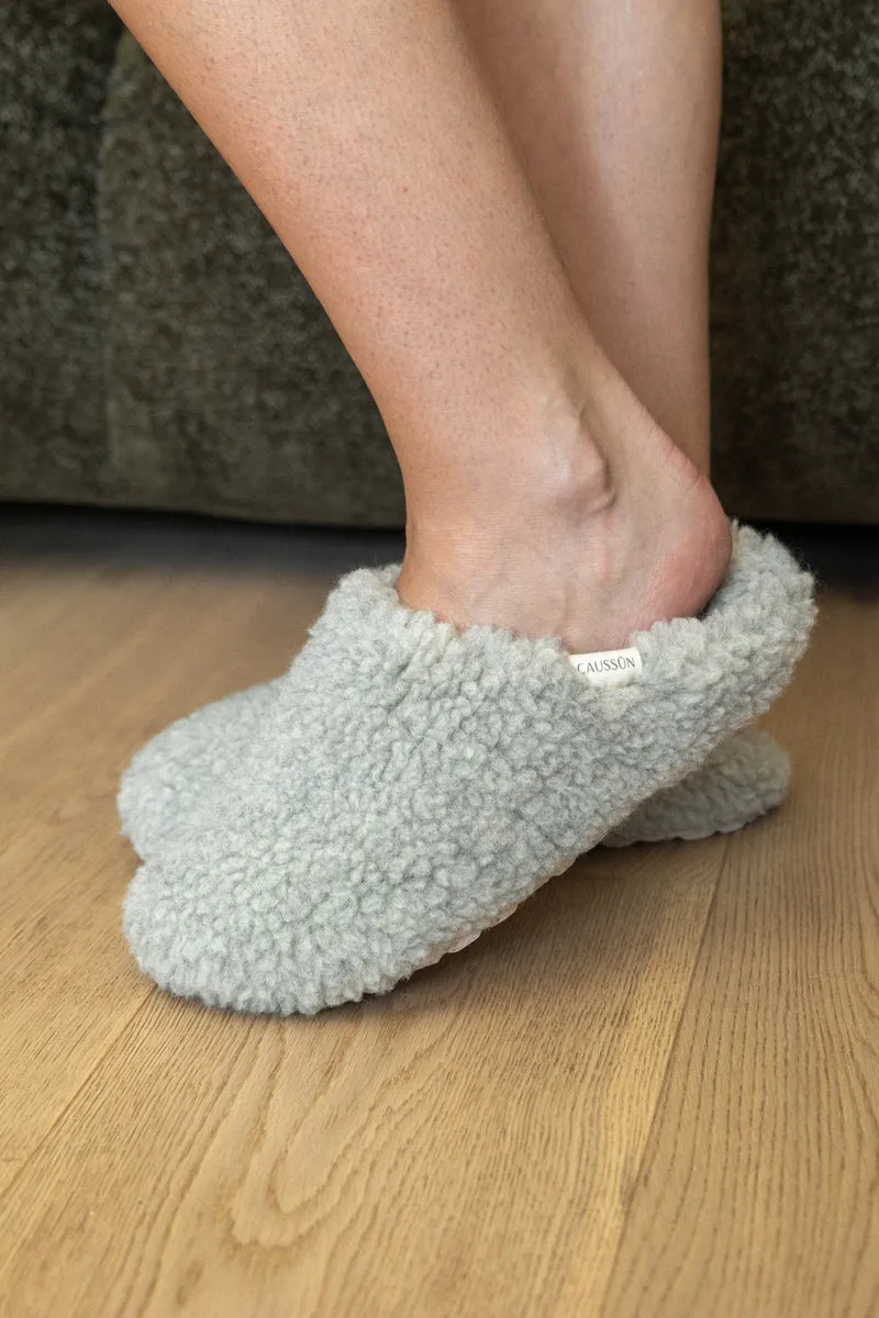 Claudine Fluffy — Chausson en Laine Naturelle Gris | Doublure Laine | Fabriqué au Portugal