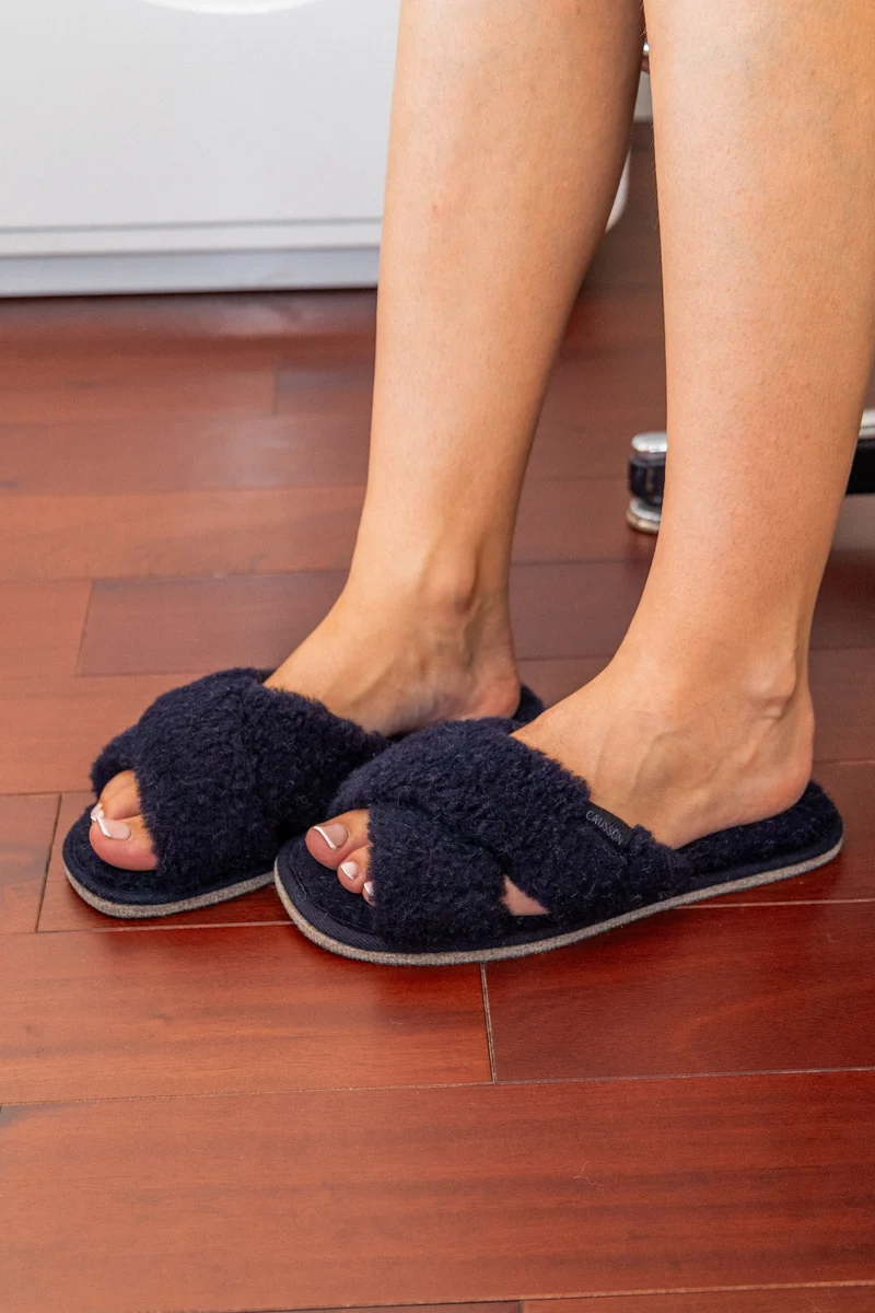 Yvette Fluffy Navy