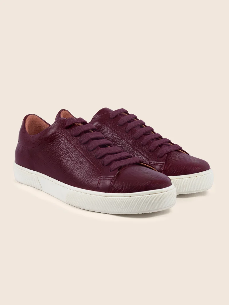 Tennis lacet cuir grainé bordeaux