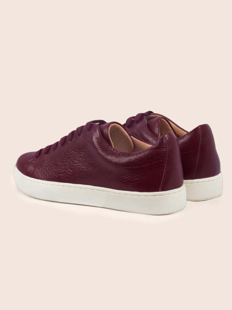 Tennis lacet cuir grainé bordeaux