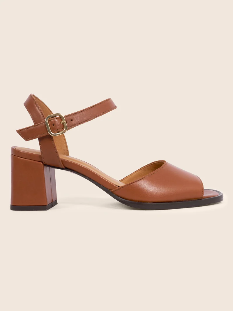 Sandales talon bloc cuir cognac