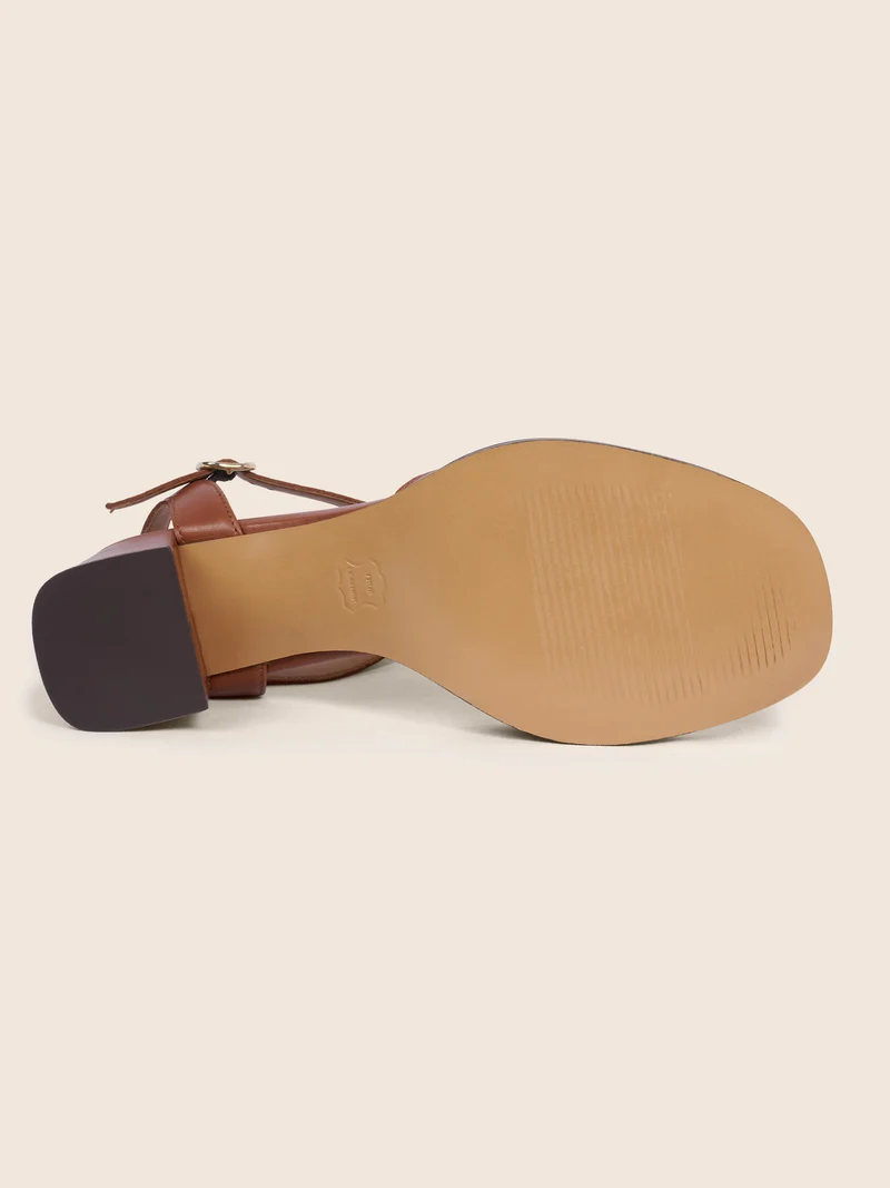 Sandales talon bloc cuir cognac