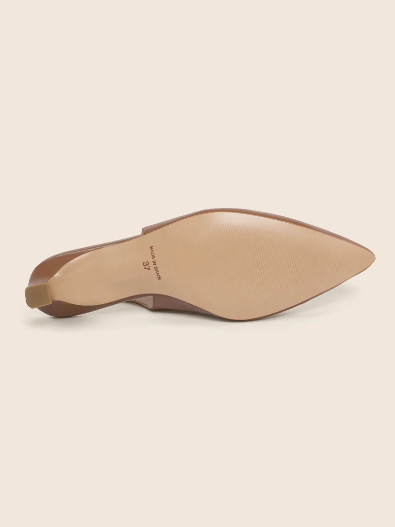 Escarpins slingback petit talon cuir cognac