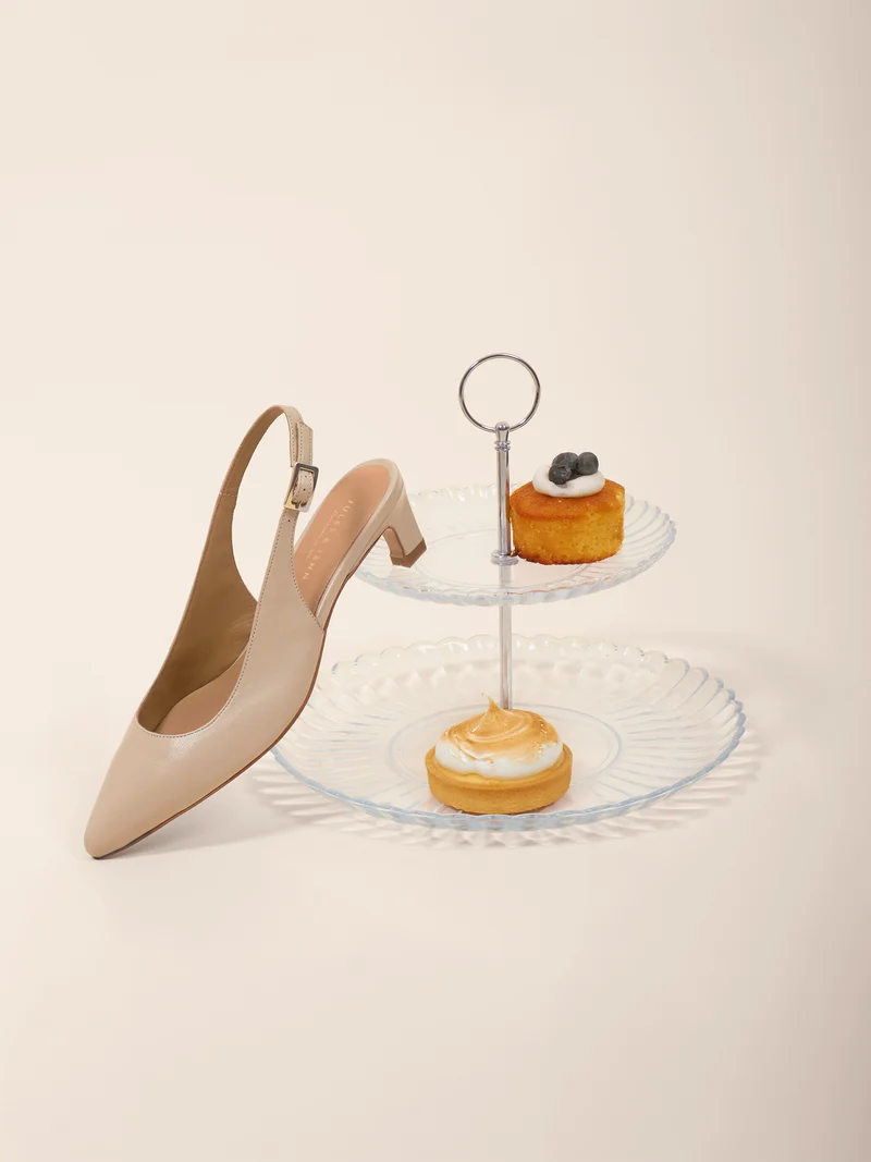 Escarpins slingback petit talon cuir crème