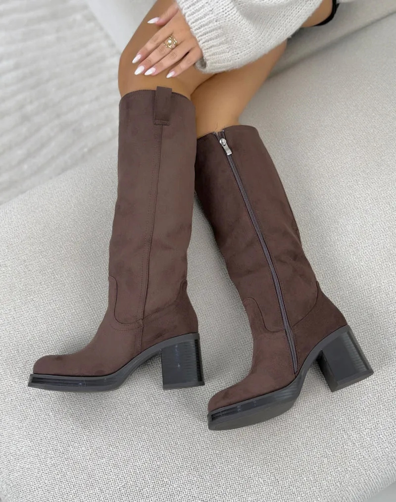 Bottes femme marron chocolat élégantes à talon carré et effet daim