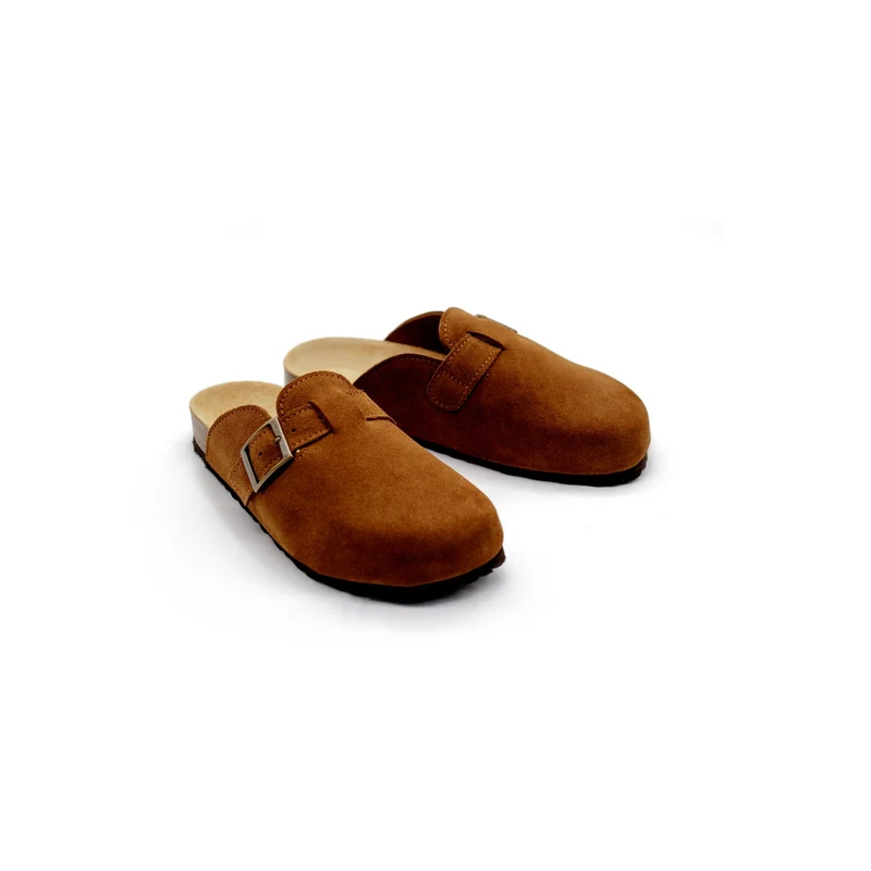 Sabots cuir extérieur fermé