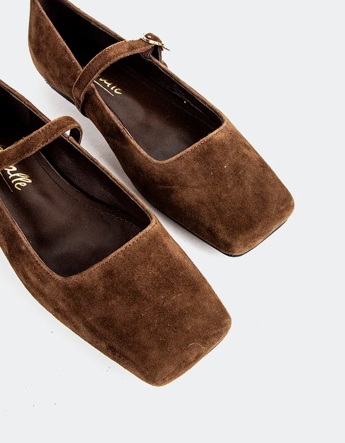 Phylia Brown Suede