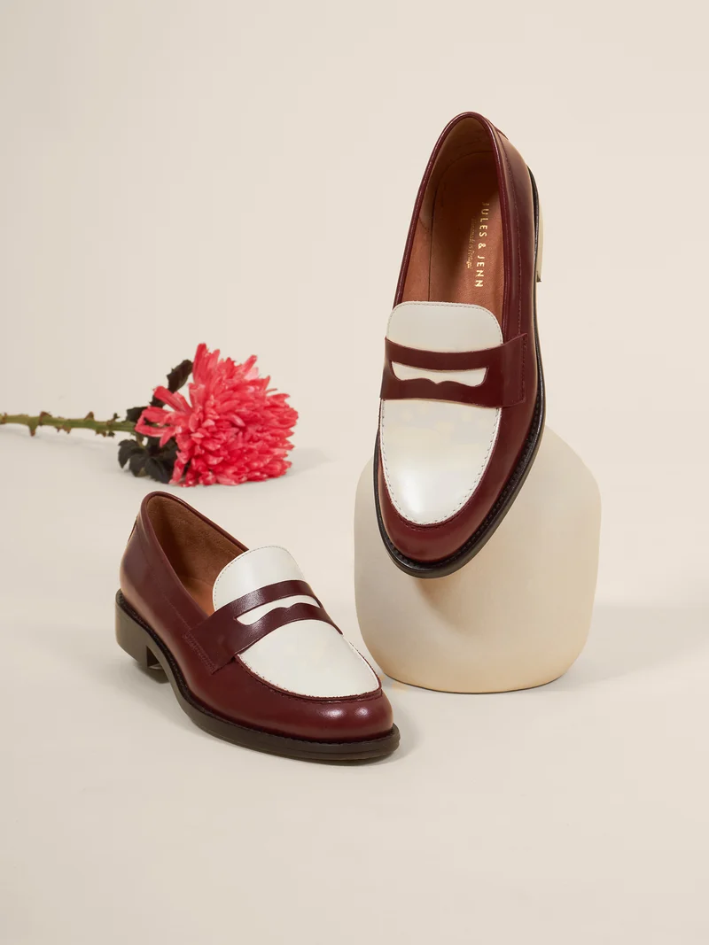 Mocassins cuir bordeaux blanc