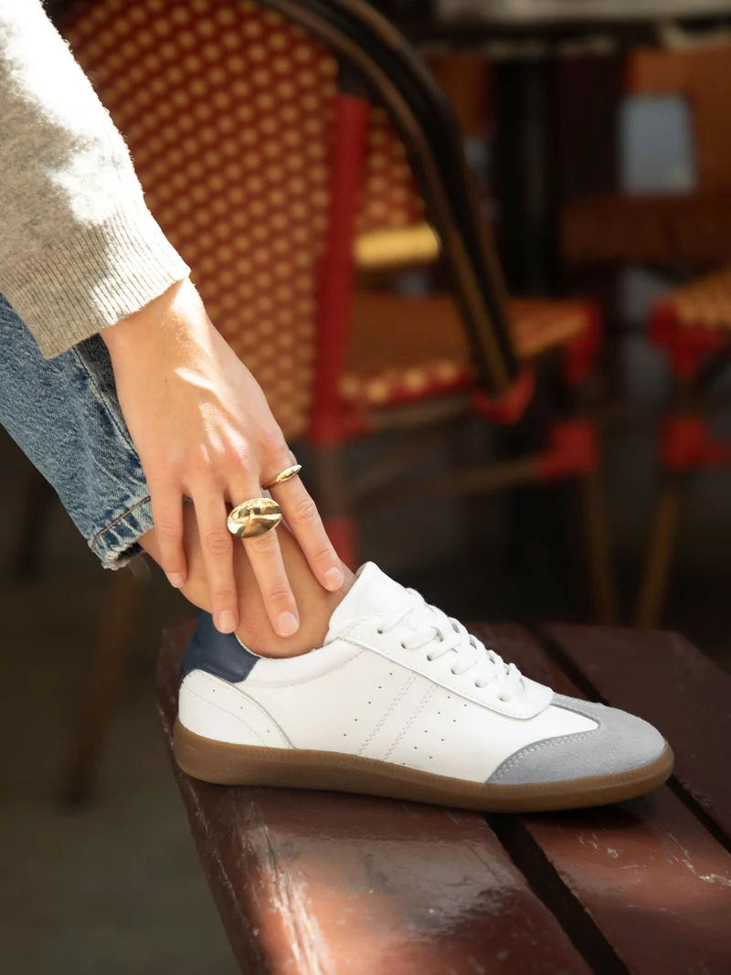 Tennis lacet cuir blanc gris