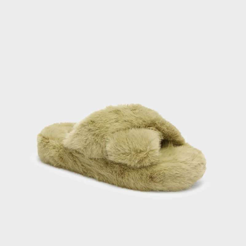 FLUFFY CROSS