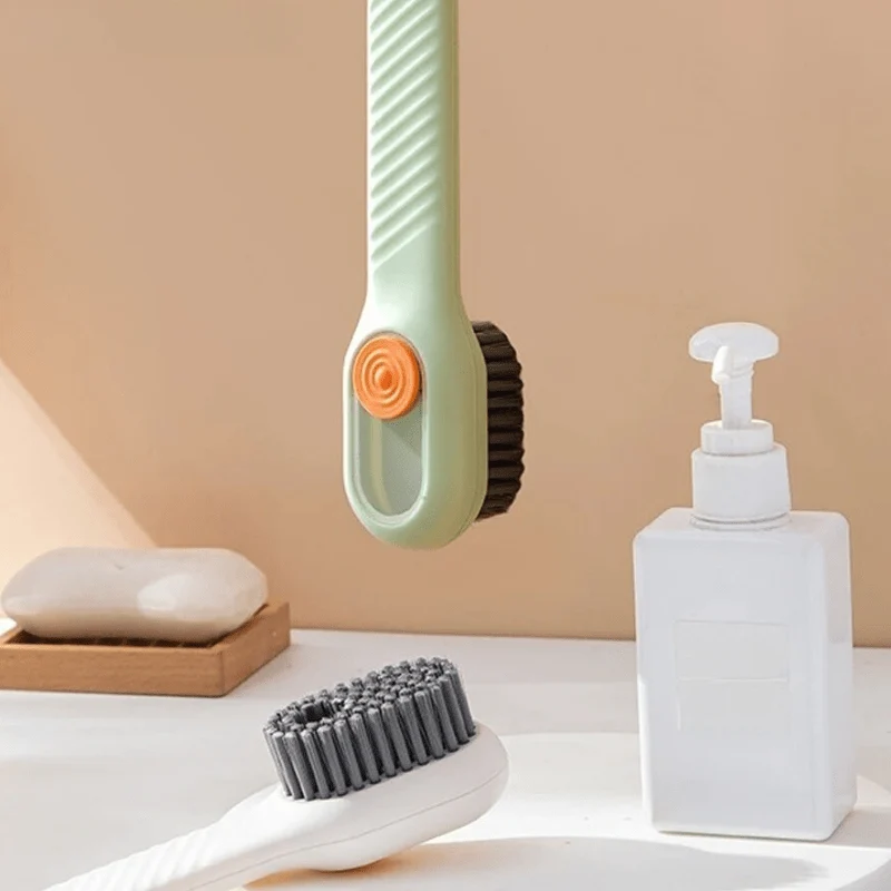 Brosse à chaussons multifonctionnelle