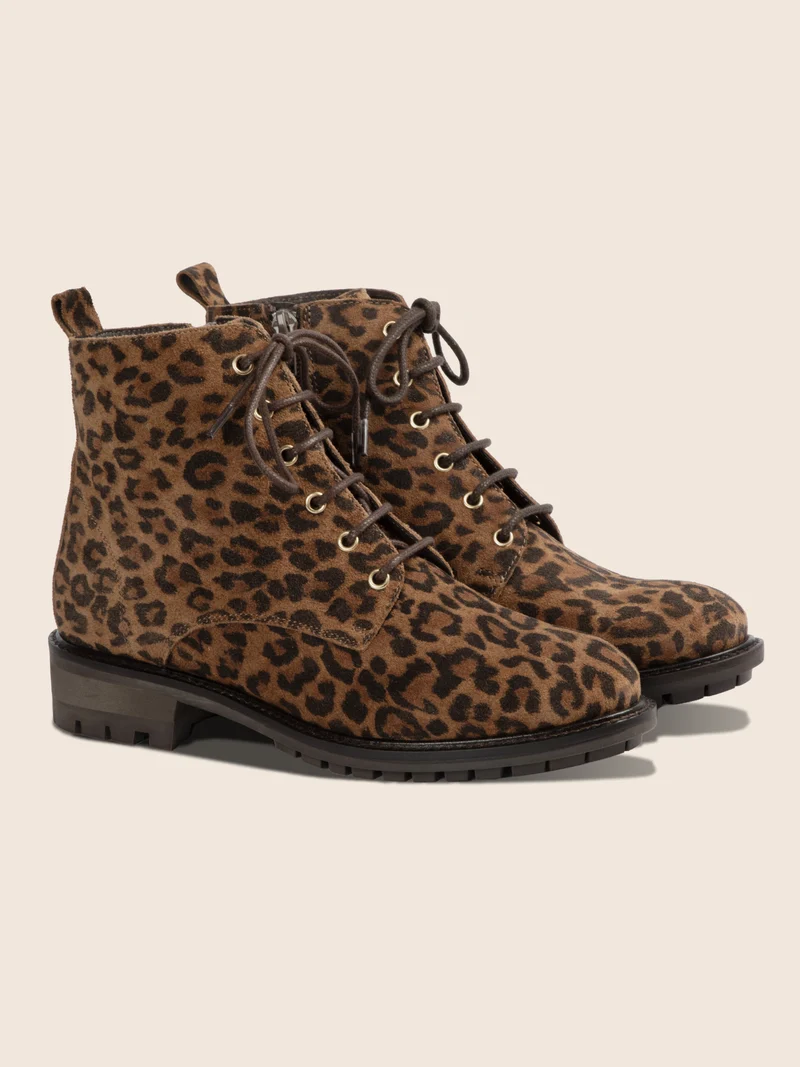 Bottines plates à lacet cuir léopard