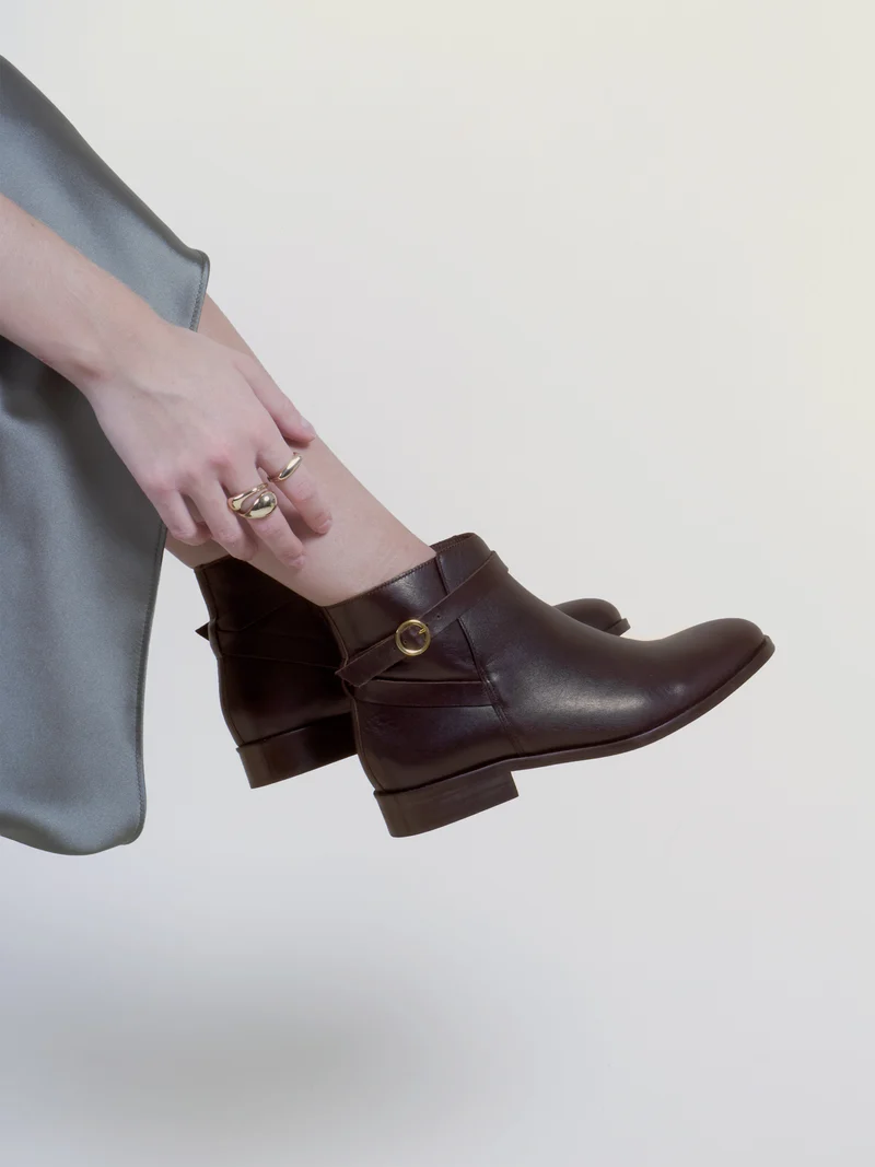 Bottines cavalières plates cuir marron