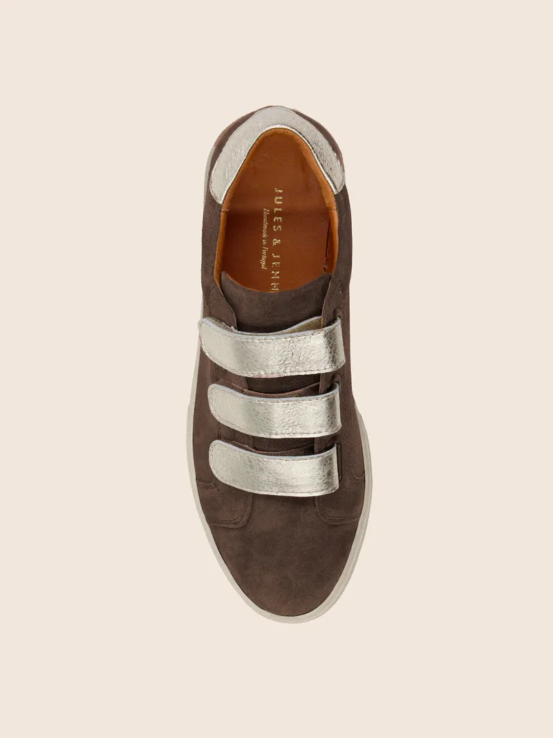 Baskets scratch cuir daim marron doré