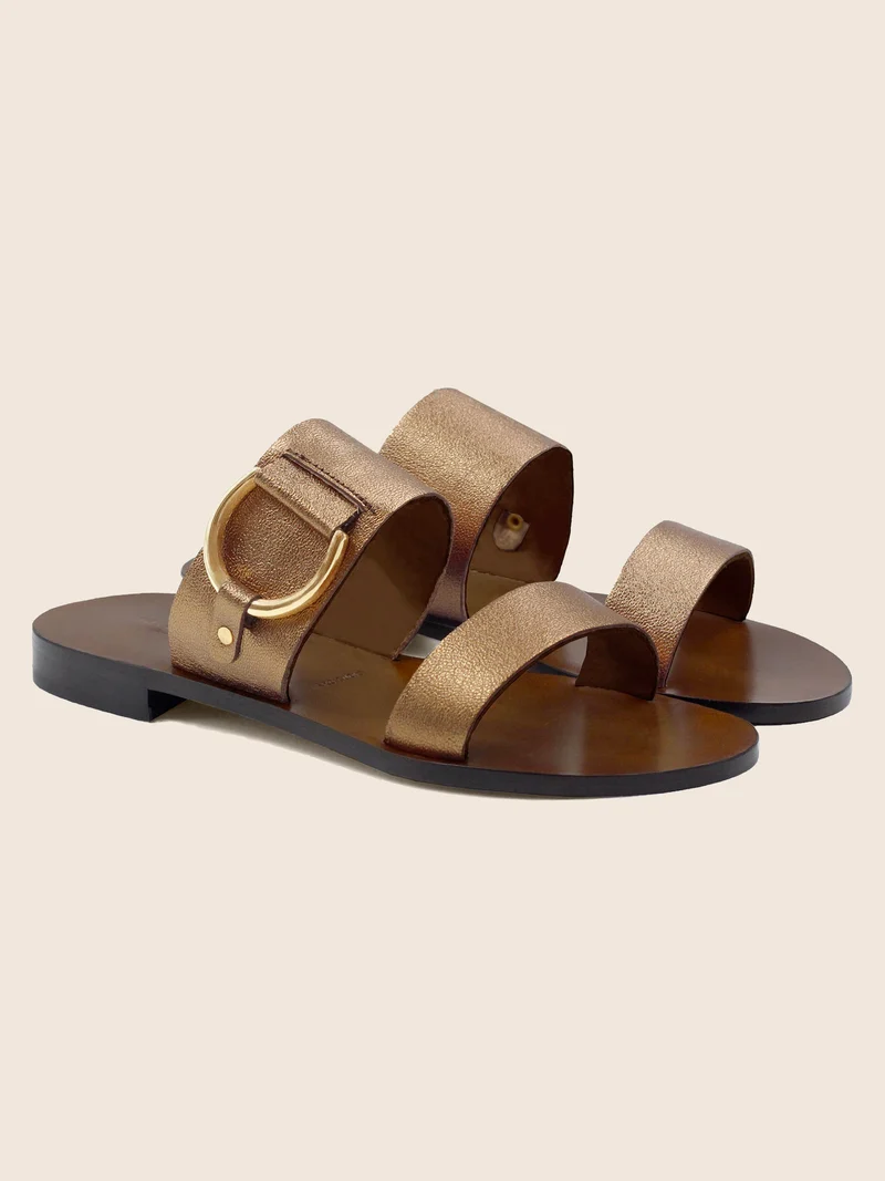 Sandales boucle cuir métallisé bronze