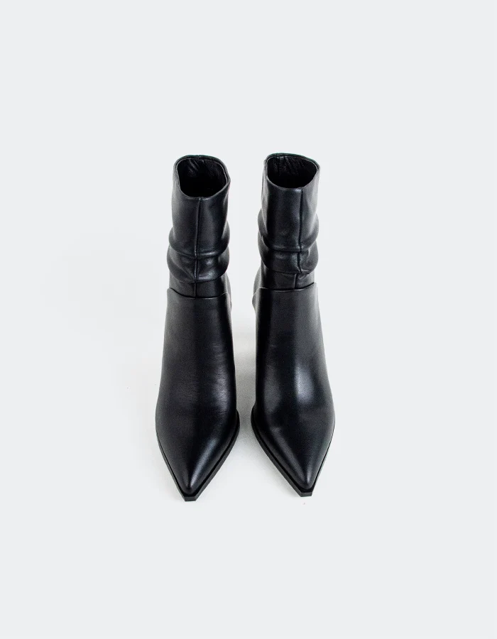 Evania Black Leather