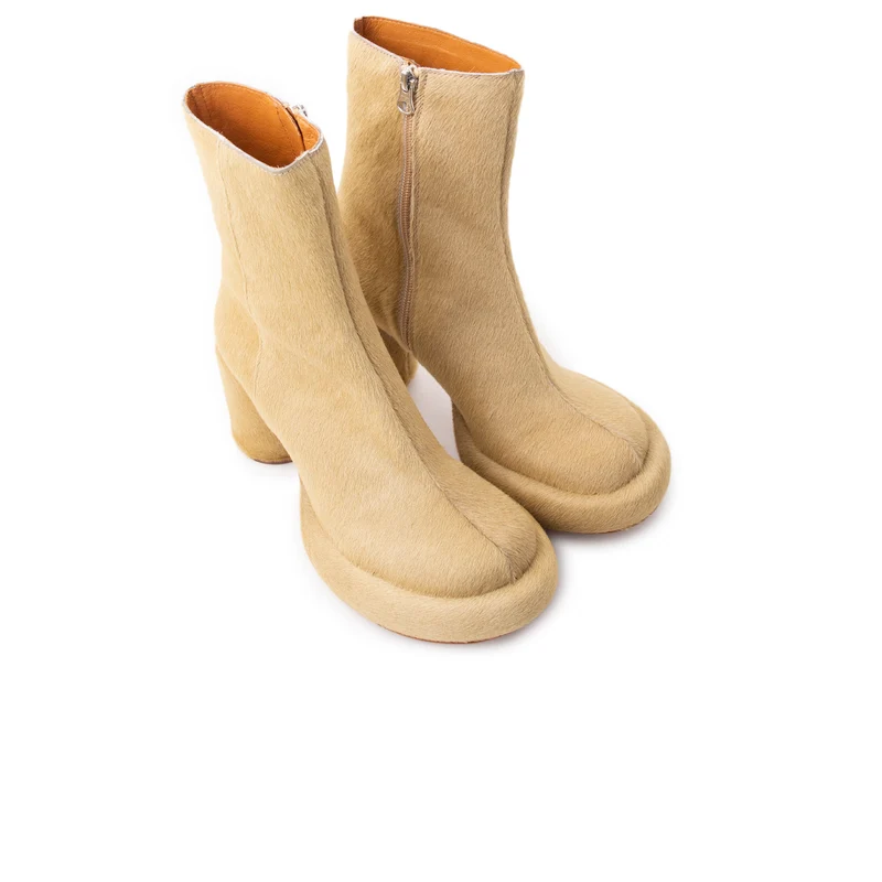 Weston Camel Pony