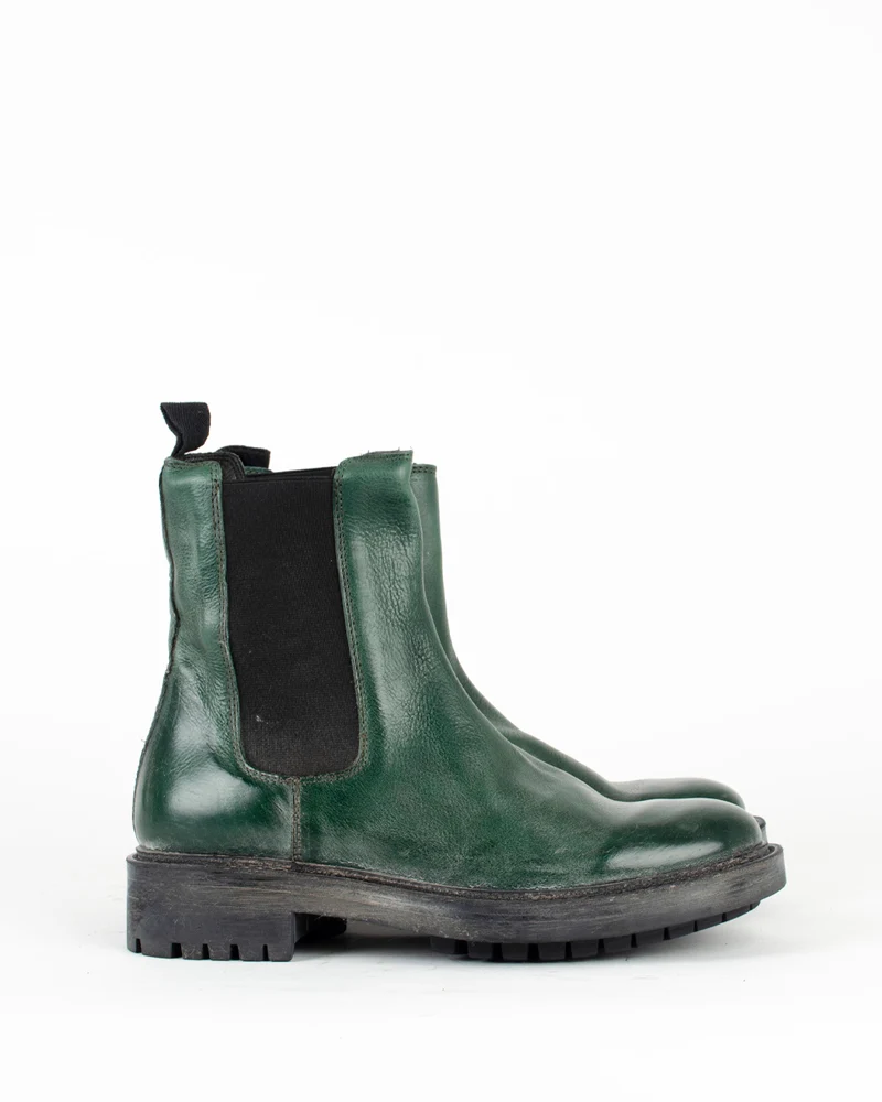 Boots moma
