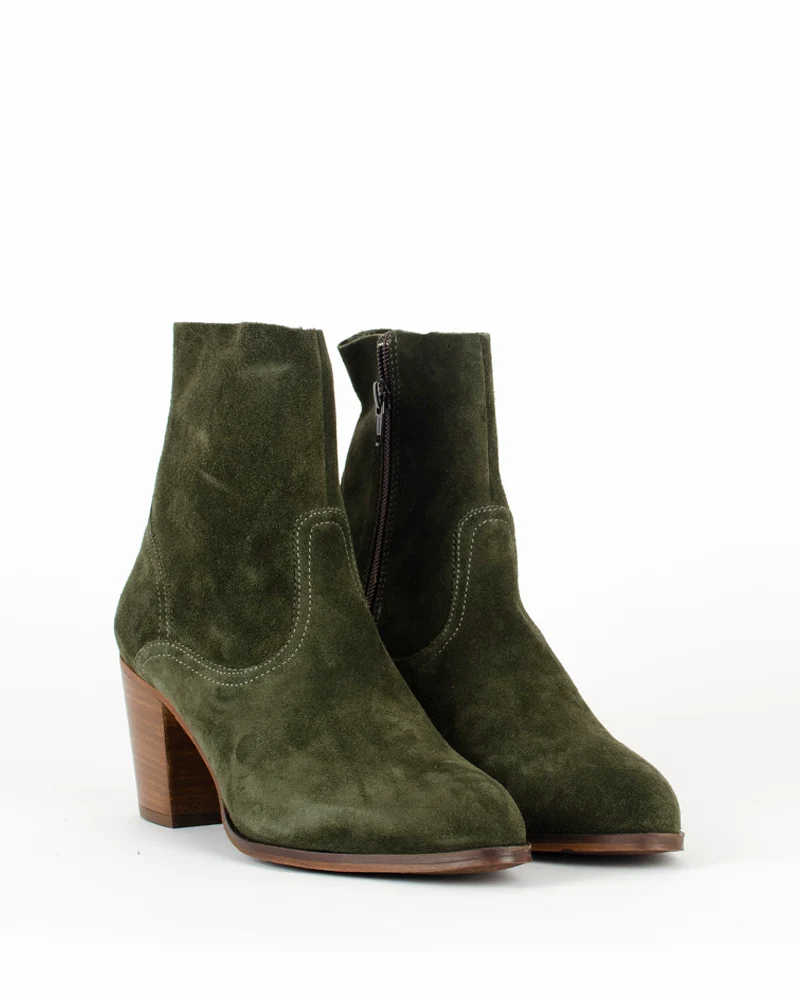 Boots aliwell