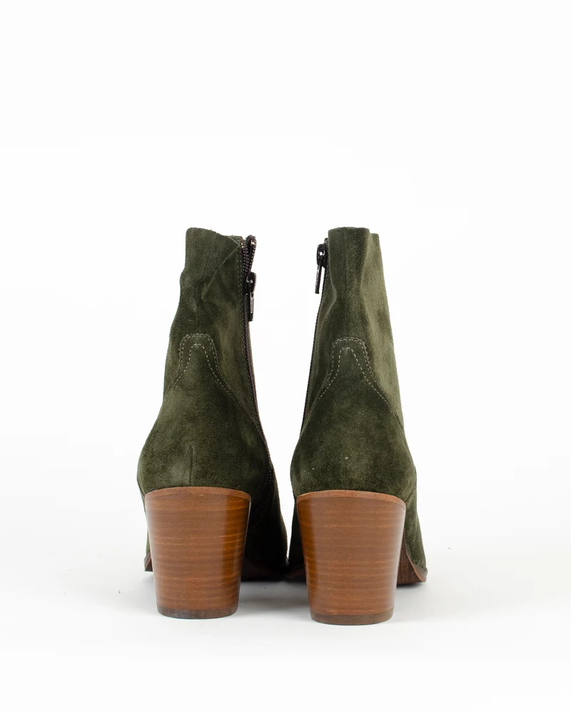 Boots aliwell