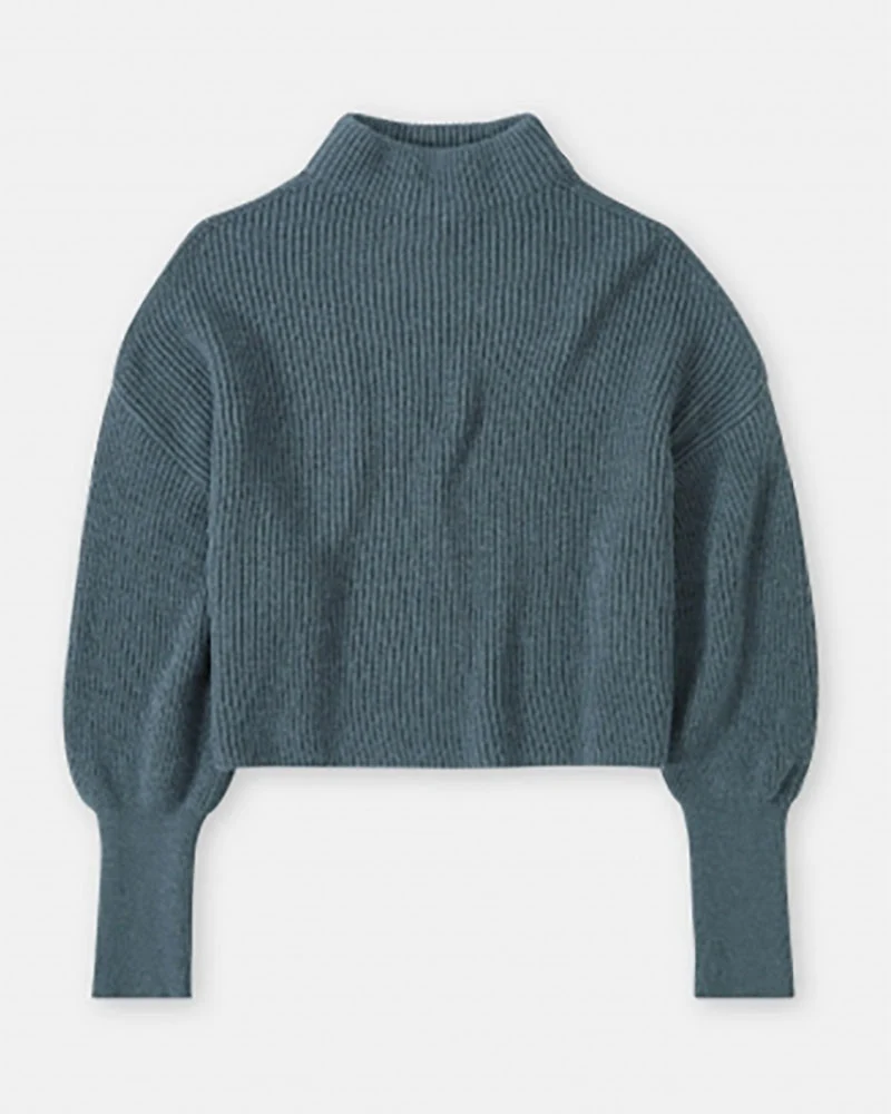 Pull closed women