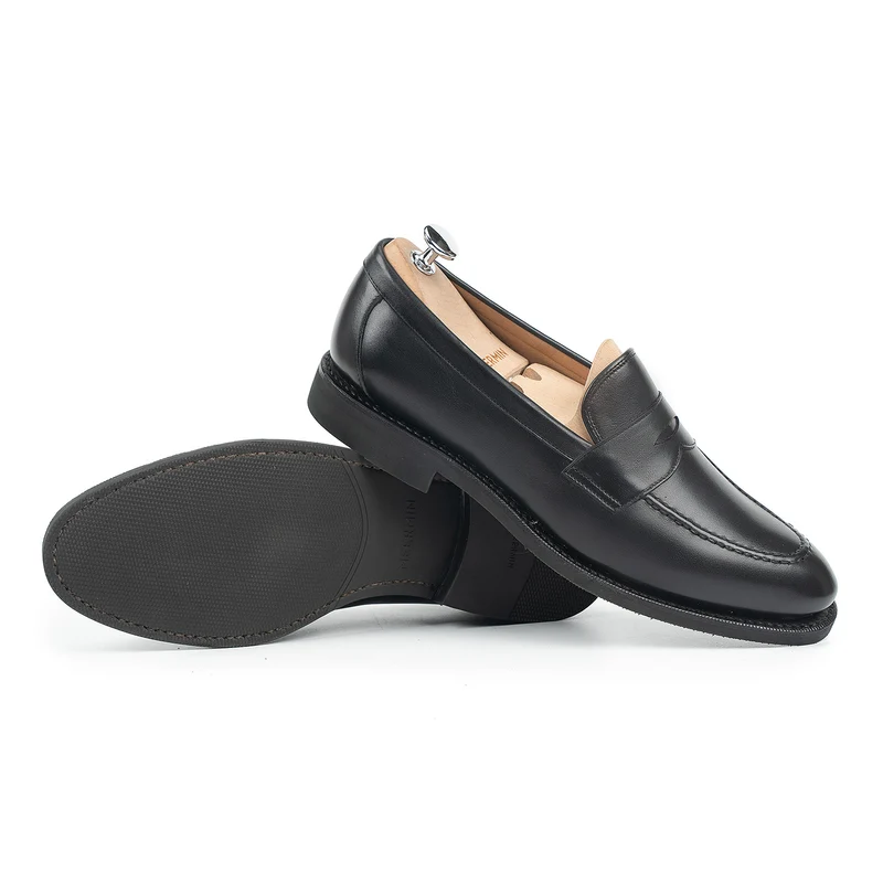 514045 - BLACK SILKCALF - E