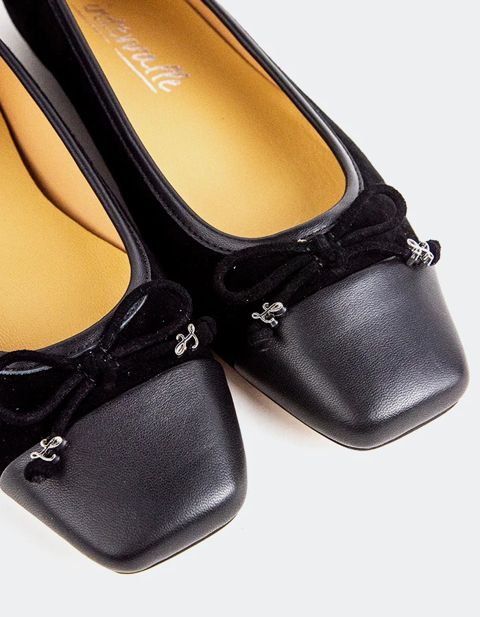 Suki Black Suede