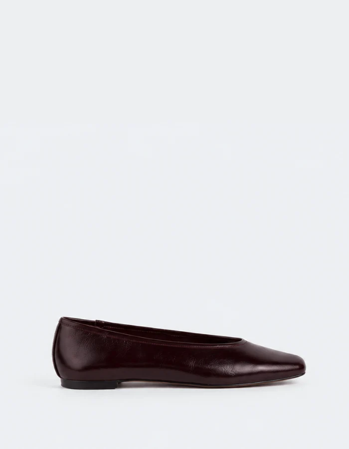 Juniper Burgundy Leather
