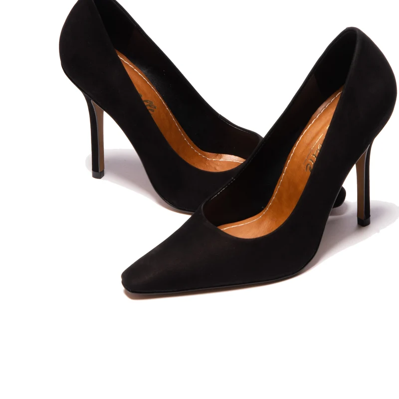 Prissy Black Nubuck