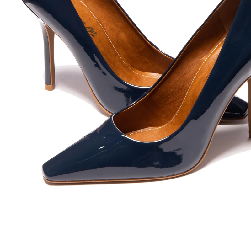 Prissy Navy Patent