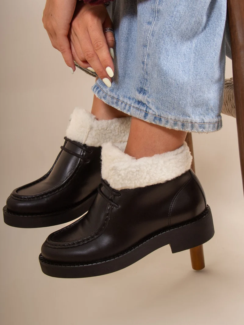 Bottines fourrées basses cuir noir