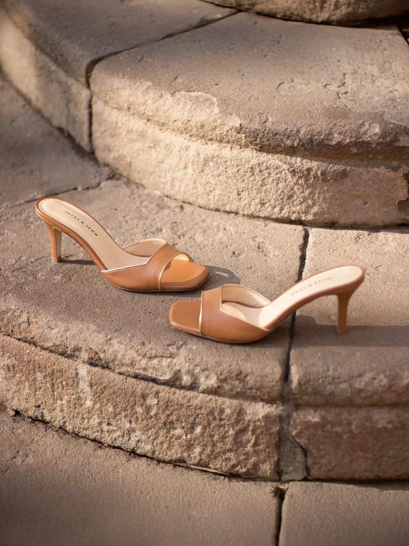 Mules talon fin cuir camel