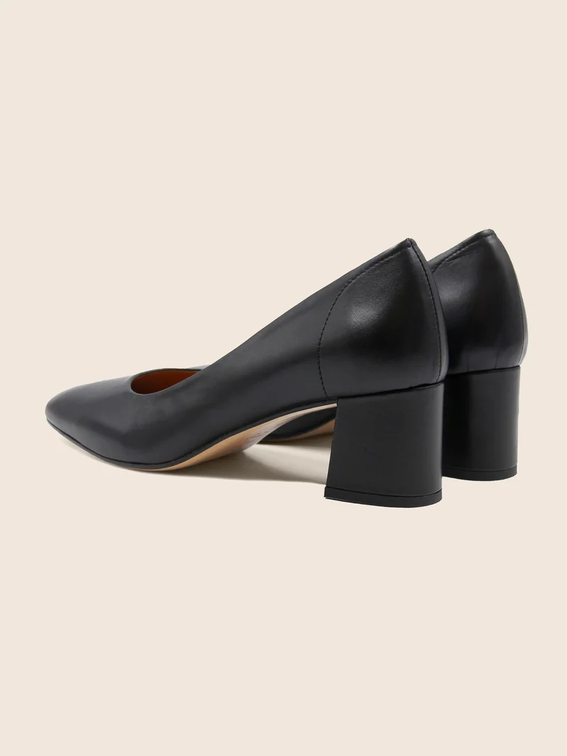 Escarpins rétro cuir noir
