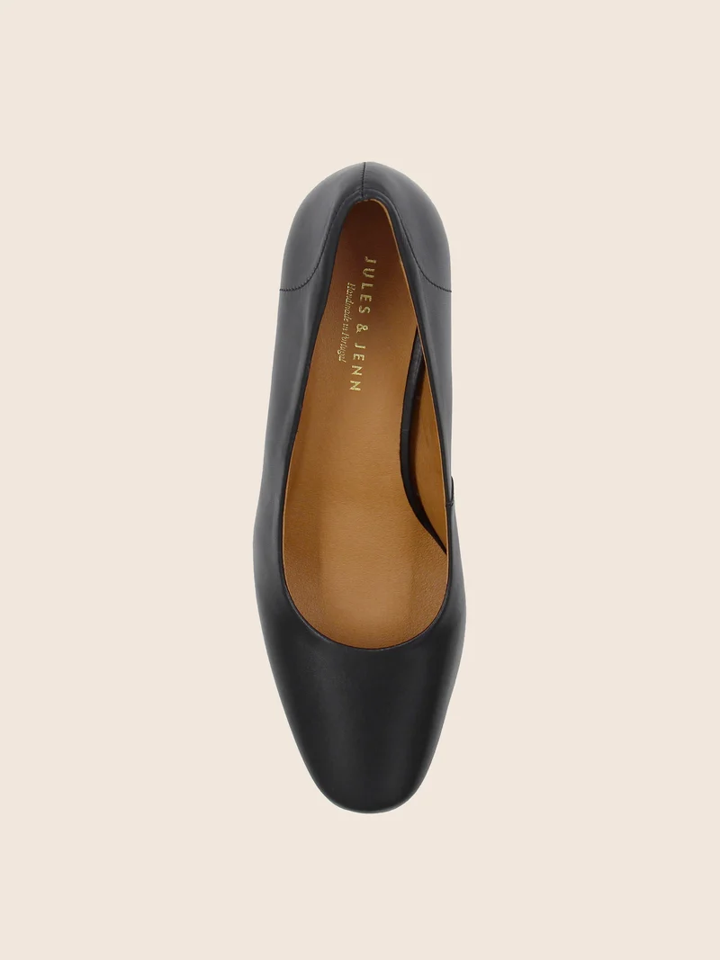 Escarpins rétro cuir noir