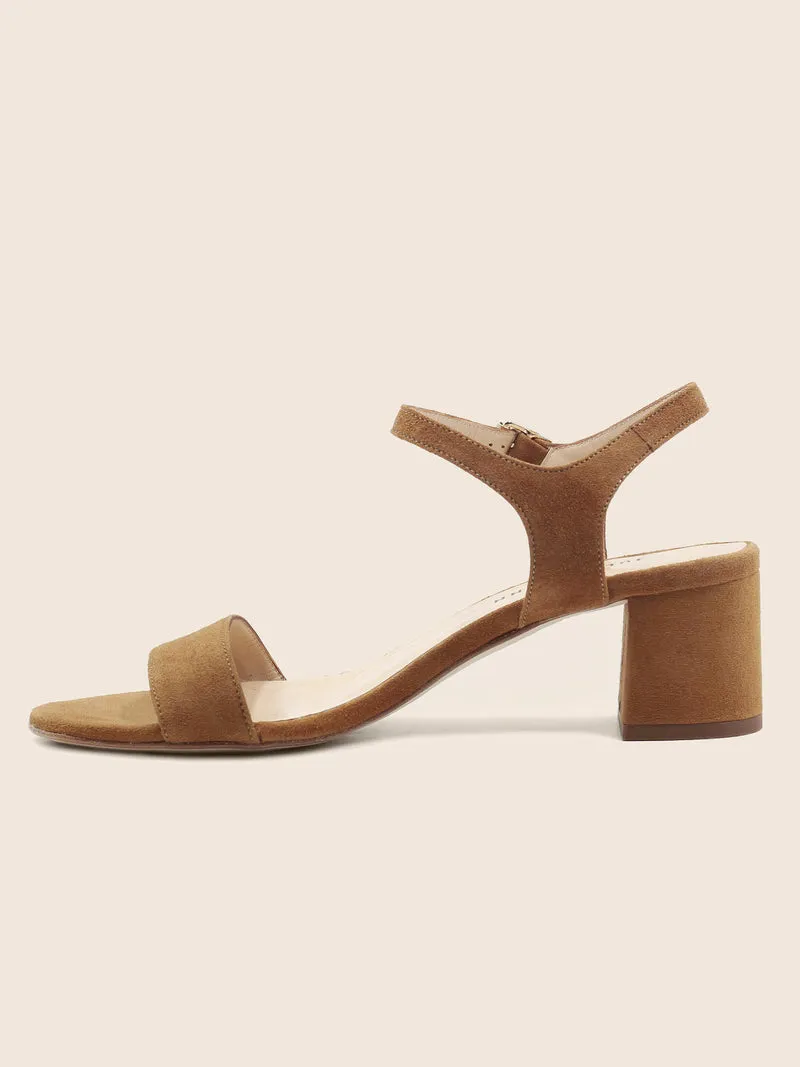 Sandales moyen talon daim cognac