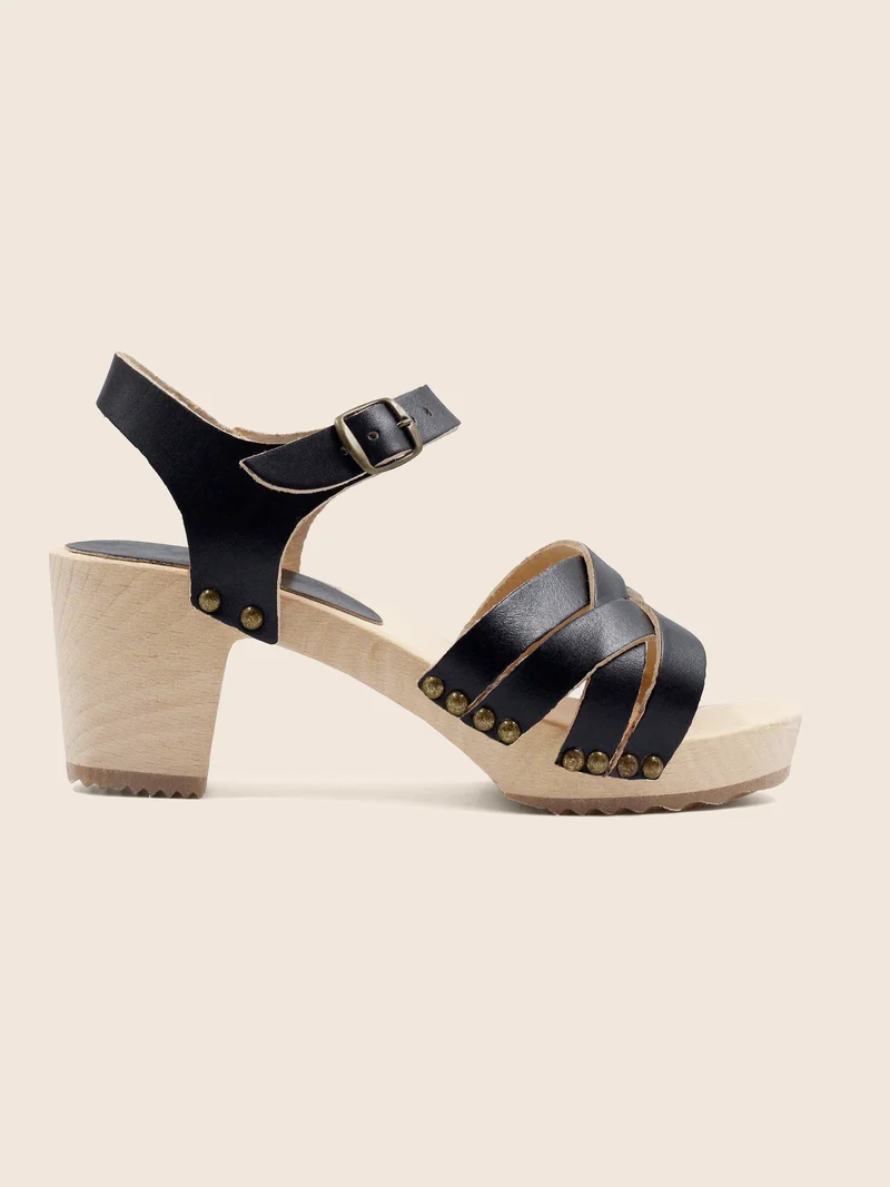 Sandales talon bois cuir noir