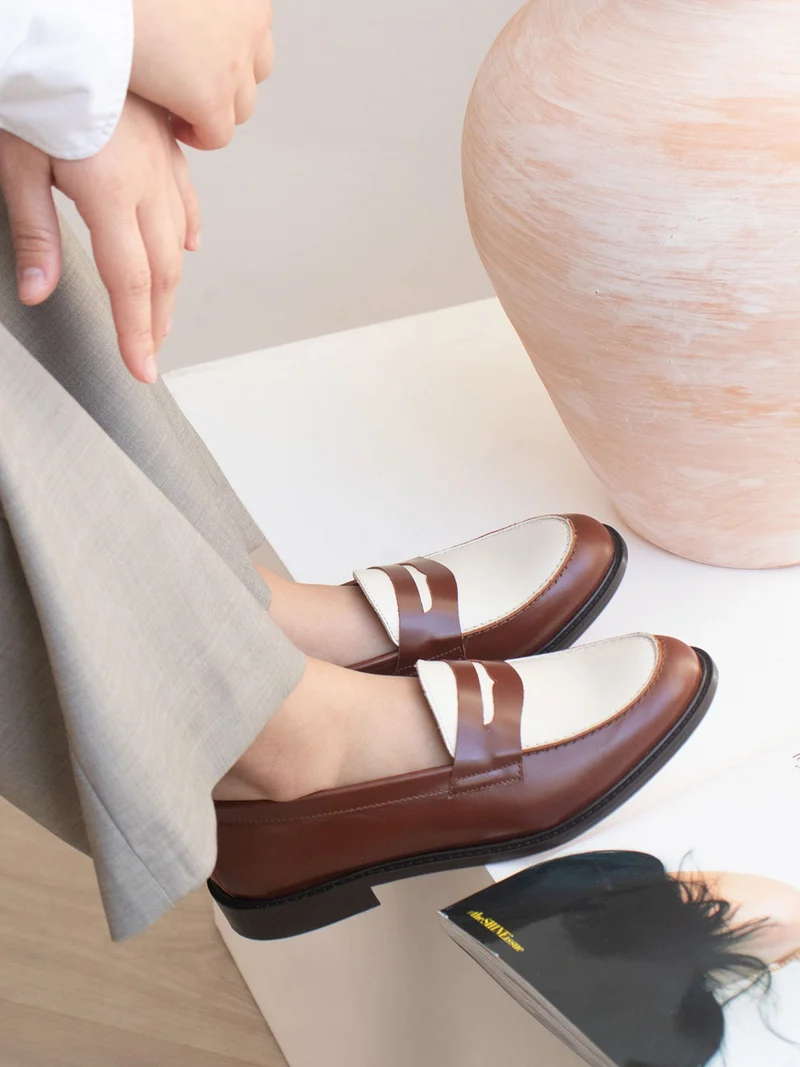 Mocassins cuir cognac blanc