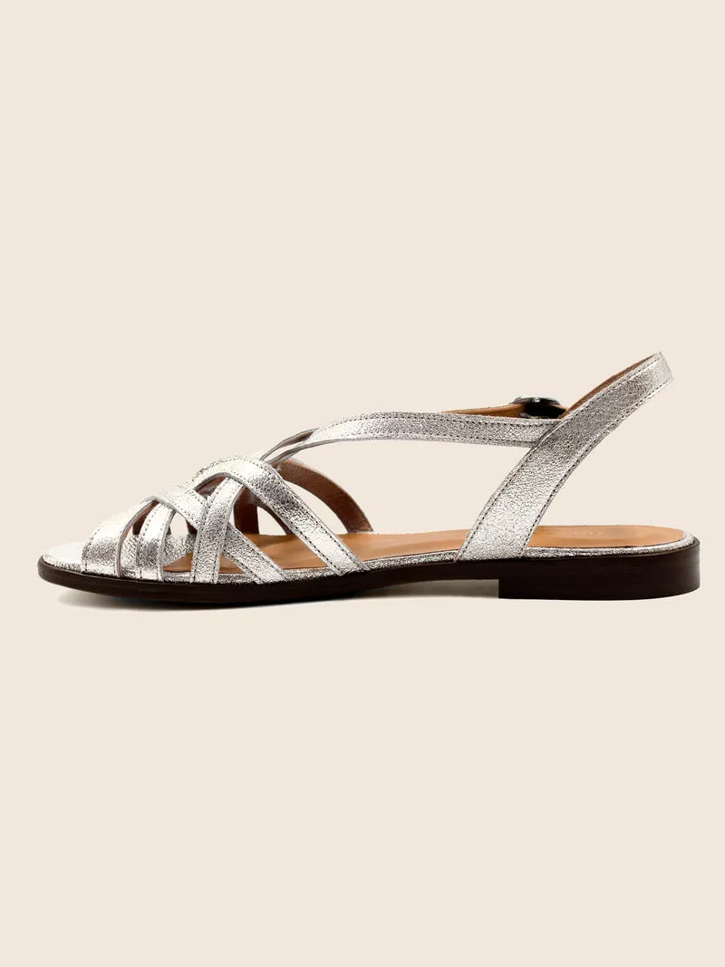 Sandales plates brides cuir argenté