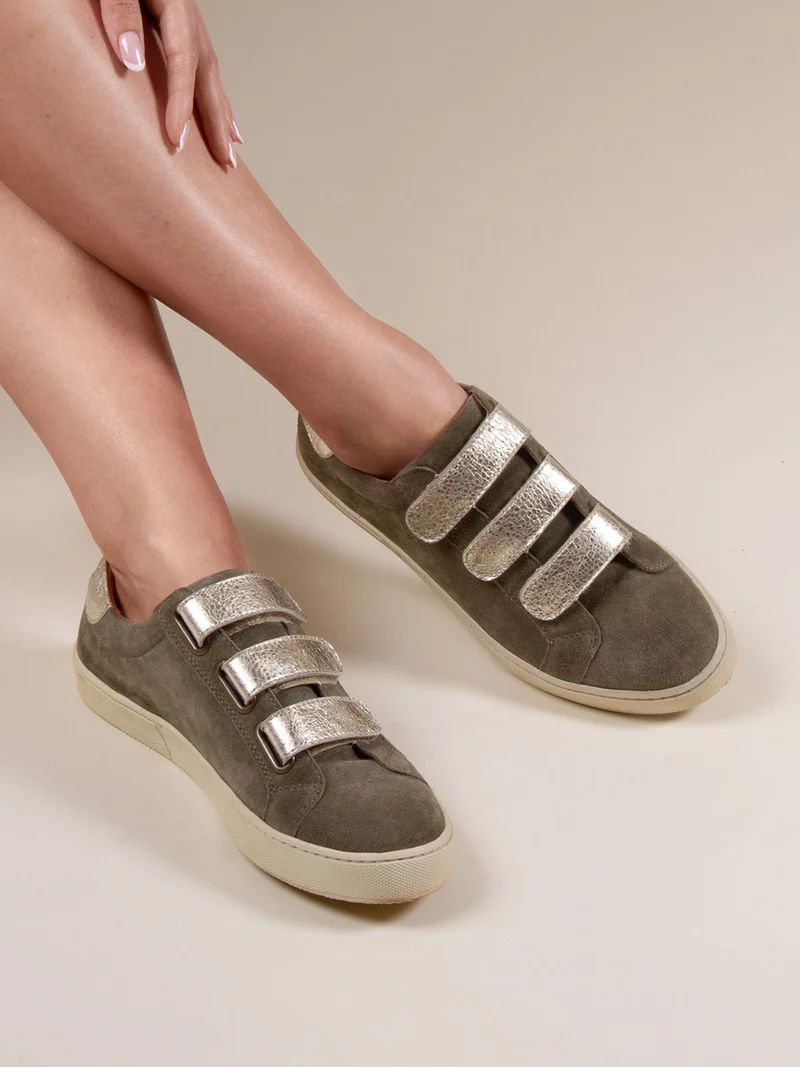 Baskets scratch cuir daim kaki doré