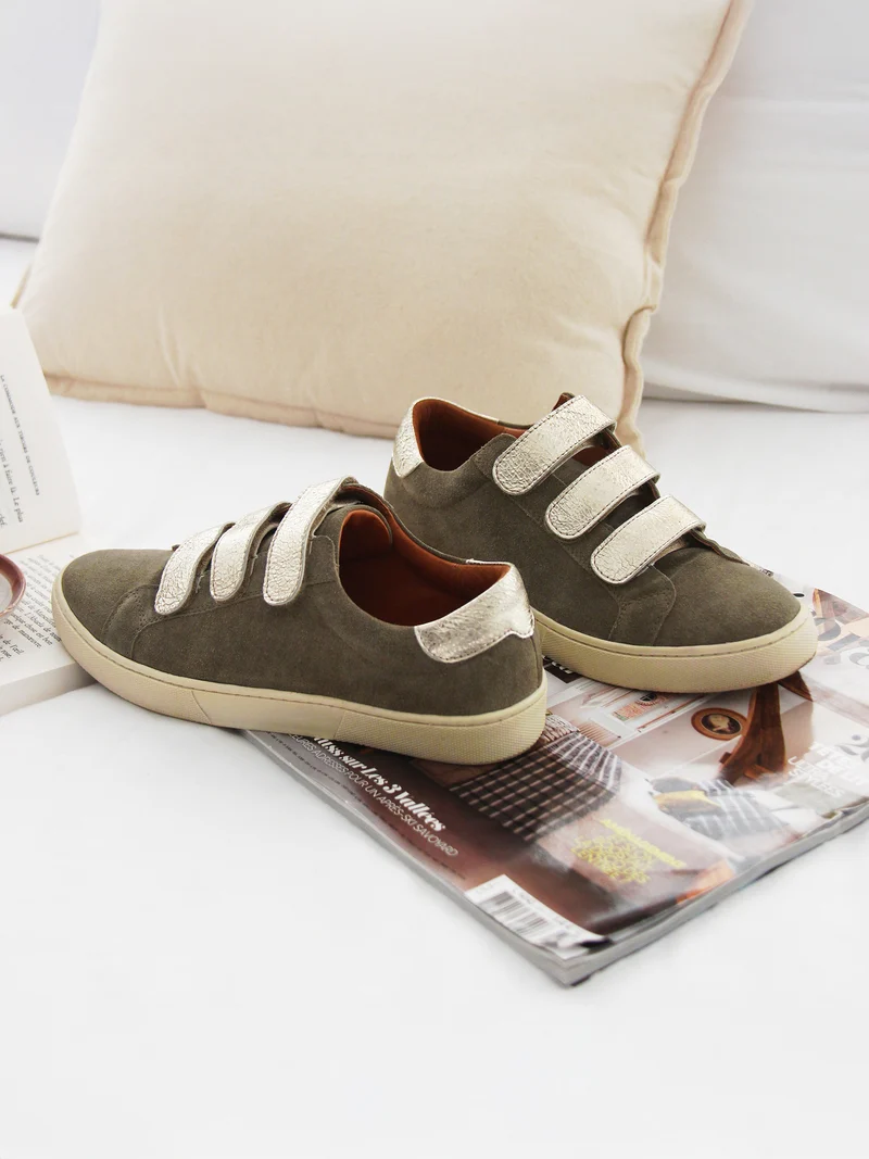 Baskets scratch cuir daim kaki doré