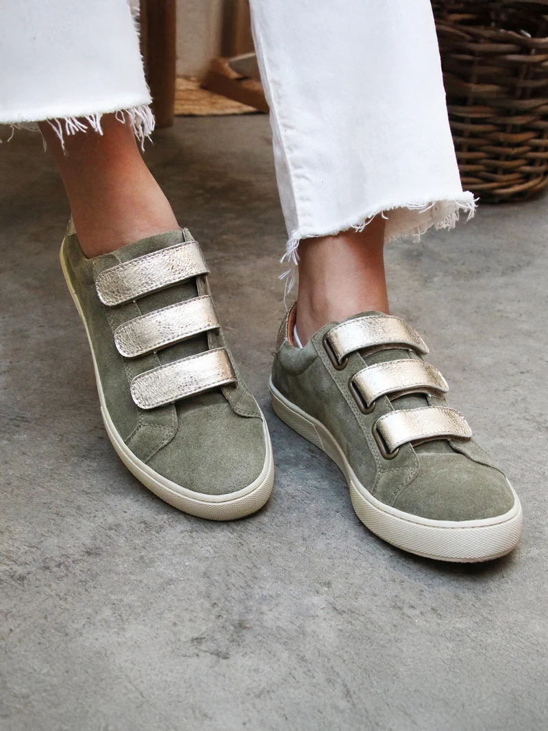 Baskets scratch cuir daim kaki doré