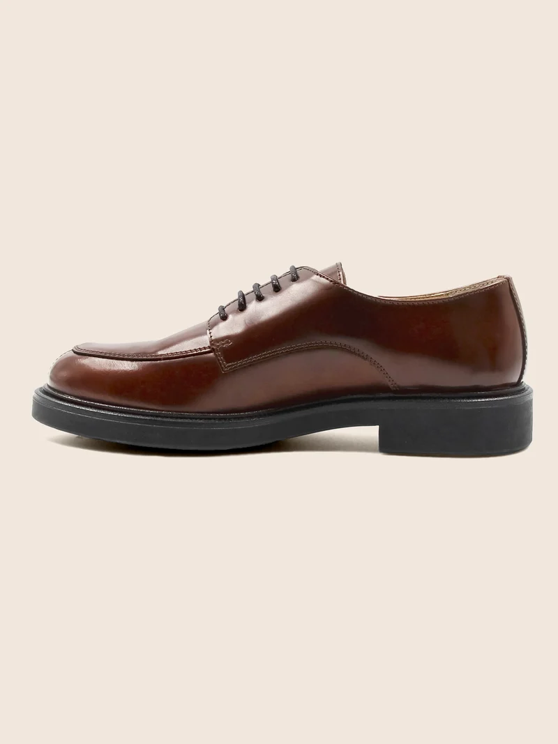 Derbies cuir brillant cognac